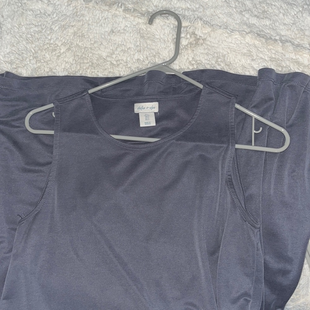 Cute grey dress!perfect for family events or just going out.
